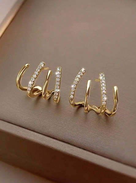 LANÇAMENTO | Brincos Quatro Pontas - Folheado a Ouro 18k + FRETE GRÁTIS